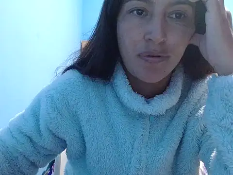 Snapshot of SarahFriendly chatting on April 22, 2026, 2:51 am SarahFriendly online show from April 22, 2026, 2:51 am