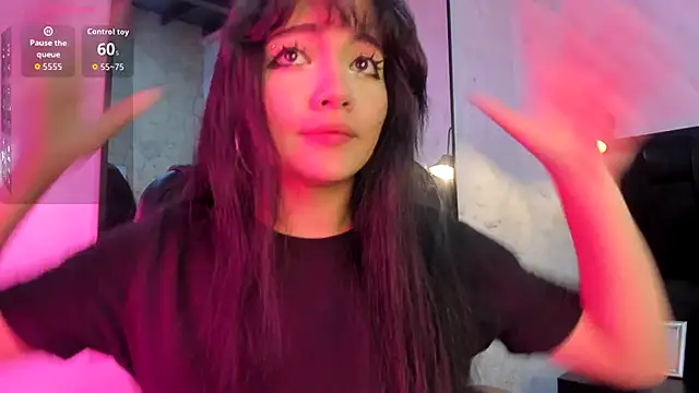 Darky Doll online show from November 16, 2025, 8:13 pm