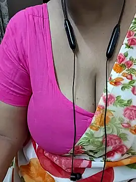 Snapshot of tami_lavanya chatting on June 17, 2026, 6:35 am tami lavanya online show from June 17, 2026, 6:35 am