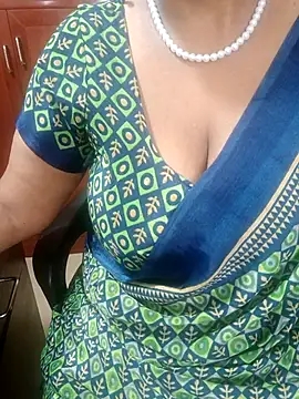 Snapshot of tami_lavanya chatting on October 1, 2025, 9:36 am tami lavanya online show from October 1, 2025, 9:36 am