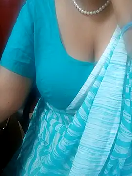 Snapshot of tami_lavanya chatting on September 27, 2025, 9:04 am tami lavanya online show from September 27, 2025, 9:04 am