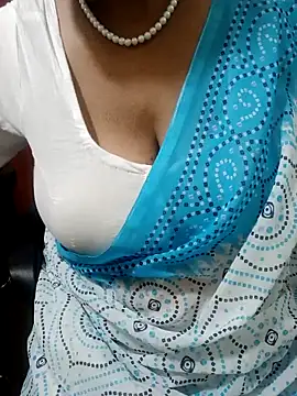 Snapshot of tami_lavanya chatting on September 8, 2025, 5:12 pm tami lavanya online show from September 8, 2025, 5:12 pm
