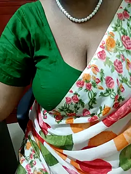 Snapshot of tami_lavanya chatting on September 17, 2025, 4:20 pm tami lavanya online show from September 17, 2025, 4:20 pm