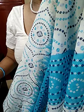 Snapshot of tami_lavanya chatting on September 22, 2025, 4:40 am tami lavanya online show from September 22, 2025, 4:40 am