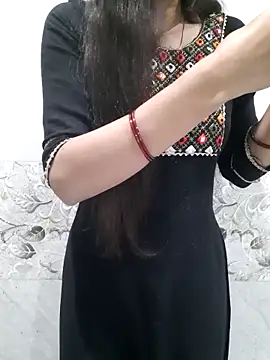 Aarti-kumri online show from February 20, 2026, 6:10 am