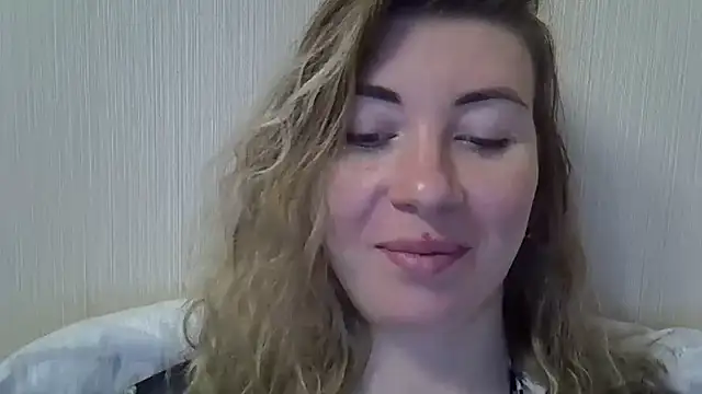 Snapshot of Aithnexs chatting on November 2, 2025, 3:17 pm Aithnexs online show from November 2, 2025, 3:17 pm