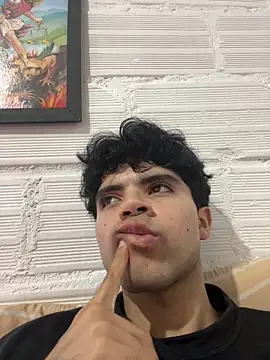 Axel-Mejia online show from February 14, 2026, 12:11 am