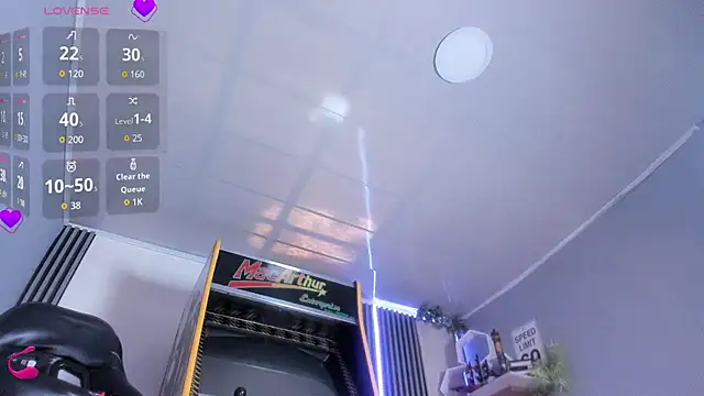 Jenie fire  online show from October 21, 2025, 7:46 pm