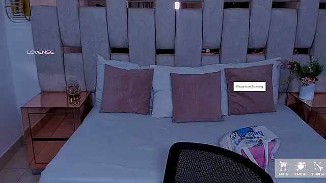  emma willliams  online show from December 20, 2025, 8:12 pm