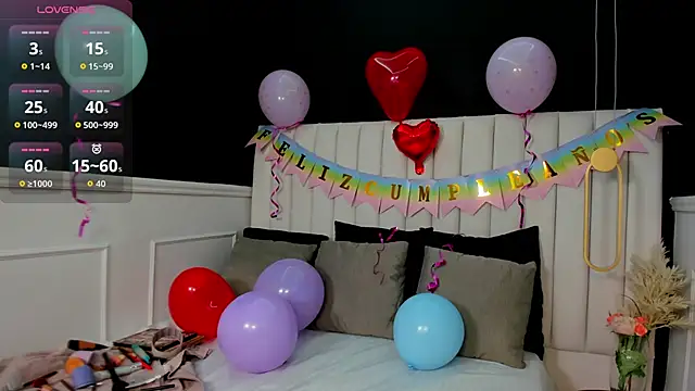  emma willliams  online show from September 23, 2025, 2:02 pm