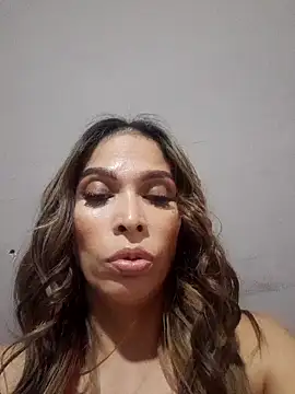 babara  online show from November 19, 2025, 6:19 pm