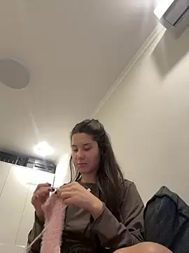 emma craftt online show from November 1, 2025, 4:45 pm