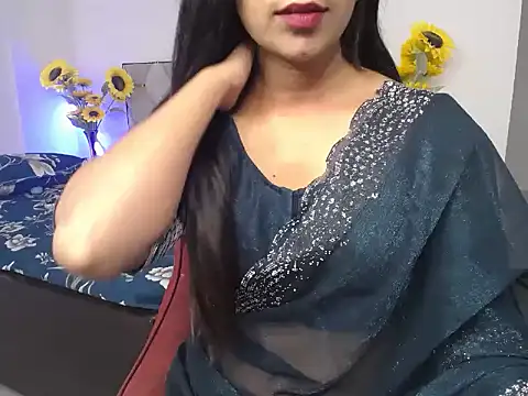 Little queenn online show from September 25, 2025, 1:11 am