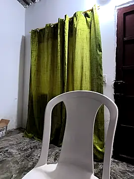 giannis090 online show from February 15, 2026, 9:47 pm