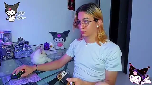 KeitaMoon online show from October 16, 2025, 9:45 pm