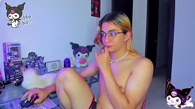 KeitaMoon online show from October 17, 2025, 9:27 pm