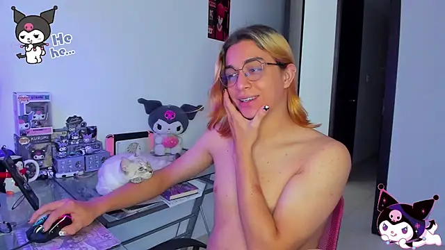 KeitaMoon online show from October 13, 2025, 9:16 pm