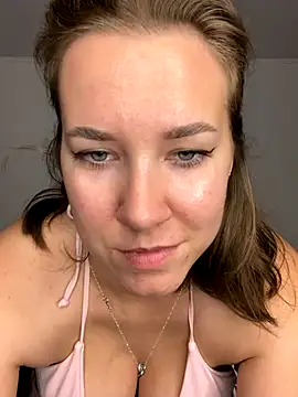 Candy Foxxxy  online show from October 12, 2025, 11:22 am