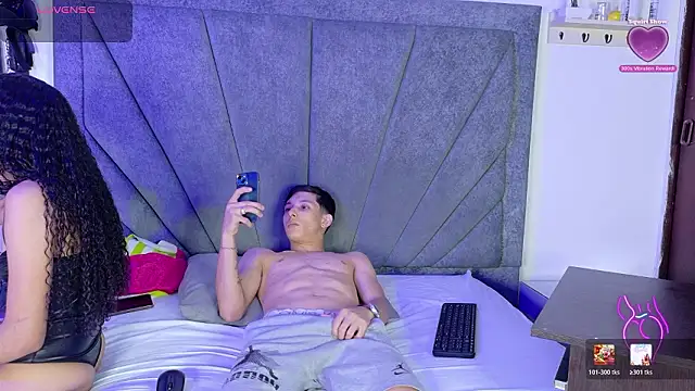 ZafiroAndFlynn online show from February 15, 2026, 2:56 am