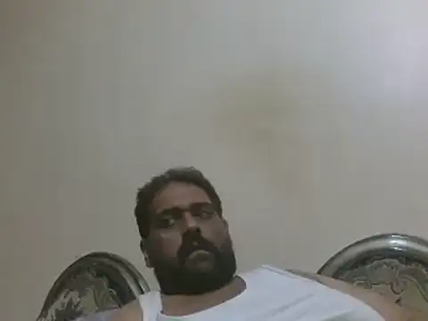 elpoop7305 online show from November 10, 2025, 11:21 pm