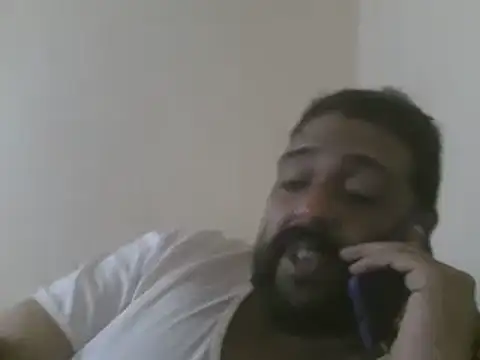 elpoop7305 online show from December 4, 2025, 10:31 pm