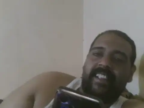 Snapshot of elpoop7305 chatting on July 14, 2026, 5:19 pm elpoop7305 online show from July 14, 2026, 5:19 pm