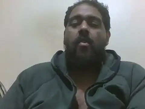 elpoop7305 online show from November 29, 2025, 10:32 pm