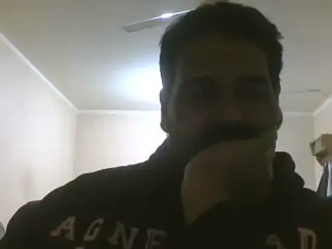 Snapshot of elpoop7305 chatting on February 7, 2026, 11:57 pm elpoop7305 online show from February 7, 2026, 11:57 pm