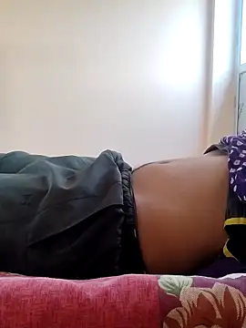 Snapshot of INTERNATIONAL0001 chatting on October 12, 2025, 6:26 am INTERNATIONAL0001 online show from October 12, 2025, 6:26 am