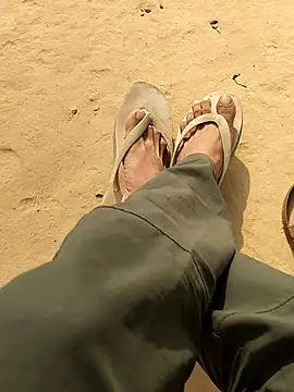 Snapshot of INTERNATIONAL0001 chatting on November 9, 2025, 4:16 am INTERNATIONAL0001 online show from November 9, 2025, 4:16 am