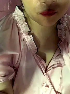 scent-sweet online show from October 2, 2025, 7:01 am