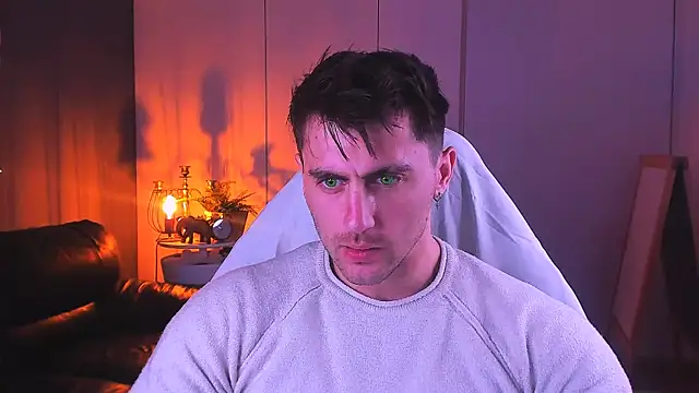 Oscar Miller  online show from October 13, 2025, 9:16 pm