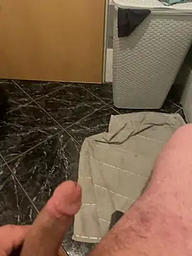 Snapshot of geilheit12 chatting on February 21, 2026, 2:13 am geilheit12 online show from February 21, 2026, 2:13 am