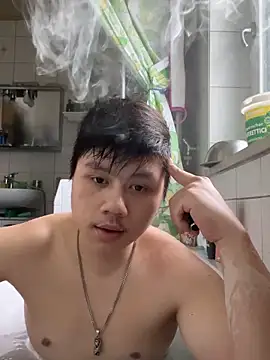 Kingpowerlittel online show from September 12, 2025, 3:12 pm