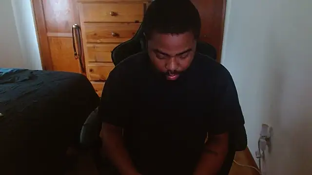 Snapshot of Breadwinnah chatting on November 2, 2025, 4:12 pm Breadwinnah online show from November 2, 2025, 4:12 pm