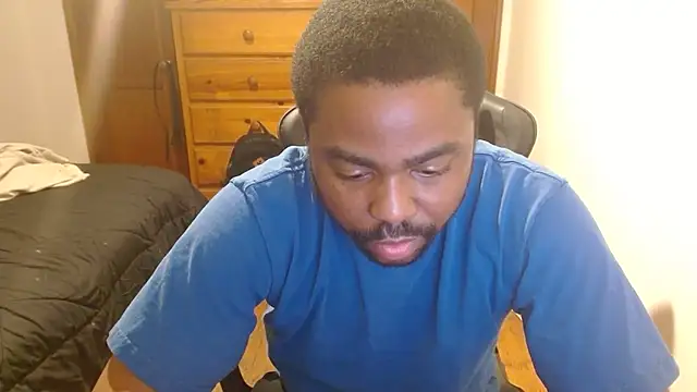 Snapshot of Breadwinnah chatting on November 11, 2025, 3:23 am Breadwinnah online show from November 11, 2025, 3:23 am