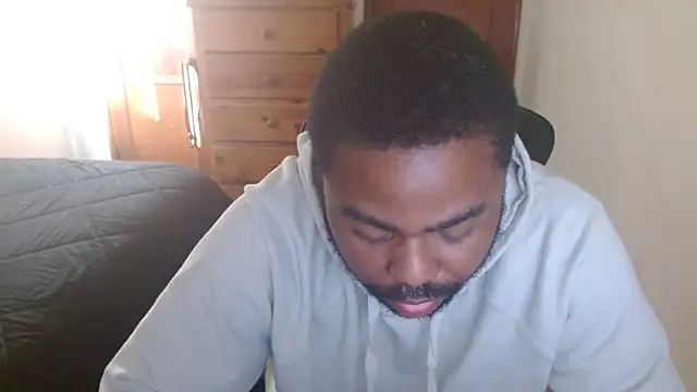 Snapshot of Breadwinnah chatting on October 24, 2025, 3:22 pm Breadwinnah online show from October 24, 2025, 3:22 pm