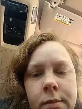 countrymomma online show from April 21, 2026, 4:02 pm