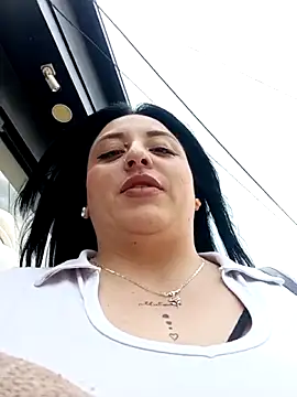 Snapshot of megan_fox5 chatting on October 10, 2025, 5:36 pm megan fox5 online show from October 10, 2025, 5:36 pm