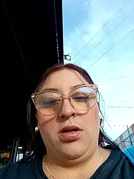 Snapshot of megan_fox5 chatting on November 18, 2025, 11:35 am megan fox5 online show from November 18, 2025, 11:35 am