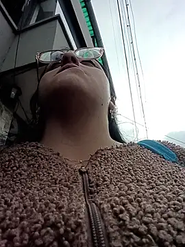 megan fox5 online show from December 18, 2025, 8:34 pm