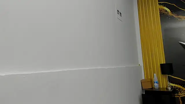 VioletRose as online show from February 5, 2026, 7:21 pm