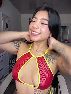 charlotte queen1320 online show from April 27, 2026, 3:15 am