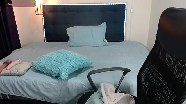 Snapshot of azabachebabe chatting on November 13, 2025, 3:38 pm azabachebabe online show from November 13, 2025, 3:38 pm