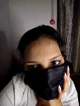 Pinkki-Age18 online show from January 14, 2026, 4:43 pm