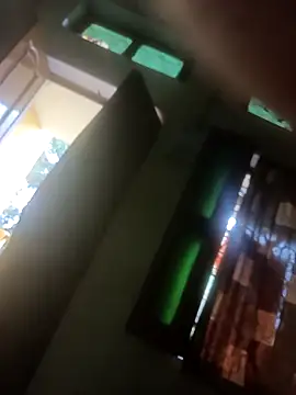 Horlic11009   online show from October 4, 2025, 7:21 am