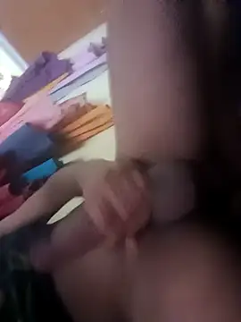 Horlic11009   online show from September 24, 2025, 5:58 am