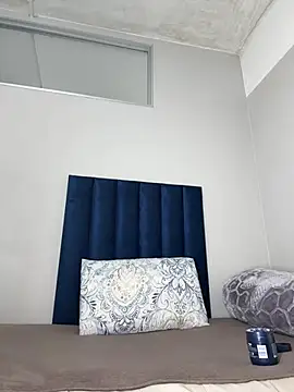 Pinkdollyg online show from February 23, 2026, 1:40 am