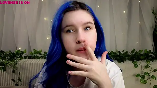 ElizSpieth online show from February 13, 2026, 1:05 am