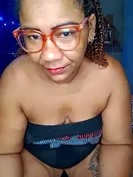 Snapshot of analgetica chatting on June 15, 2026, 11:10 am analgetica online show from June 15, 2026, 11:10 am